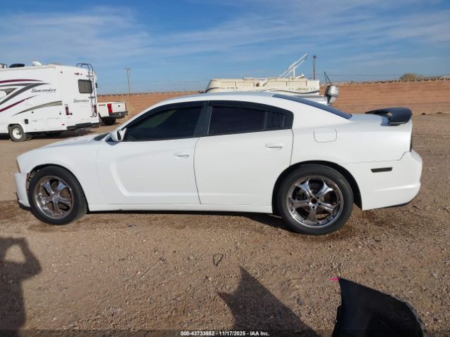 Dodge Charger Se Image 5