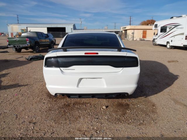 Dodge Charger Se Image 14