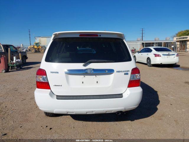 Toyota Highlander Limited V6 Image 16