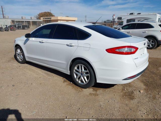 Ford Fusion Se Image 3