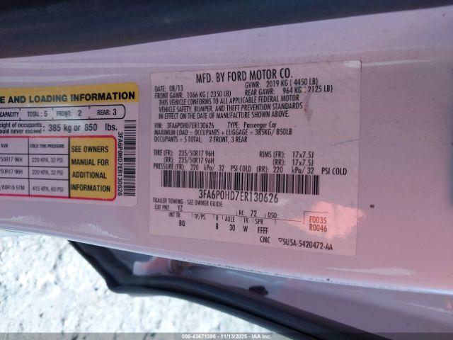 Ford Fusion Se Image 9