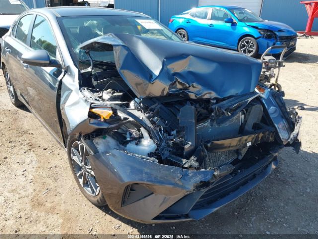 Kia Forte Lxs Image 3