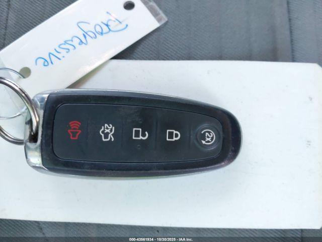 Ford Escape Se Image 5