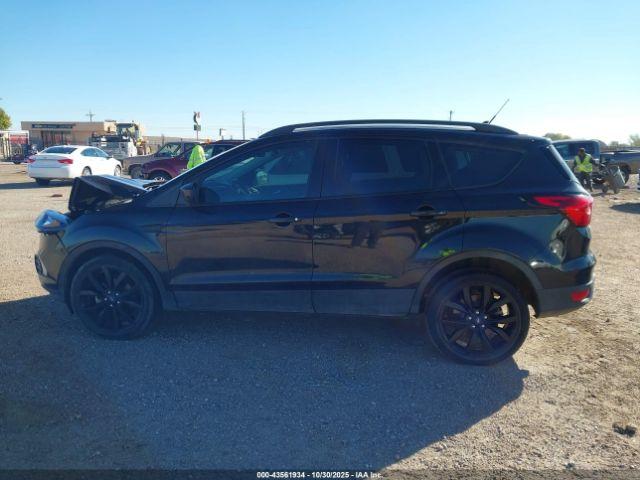 Ford Escape Se Image 10