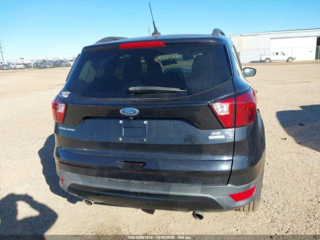 Ford Escape Se Image 14