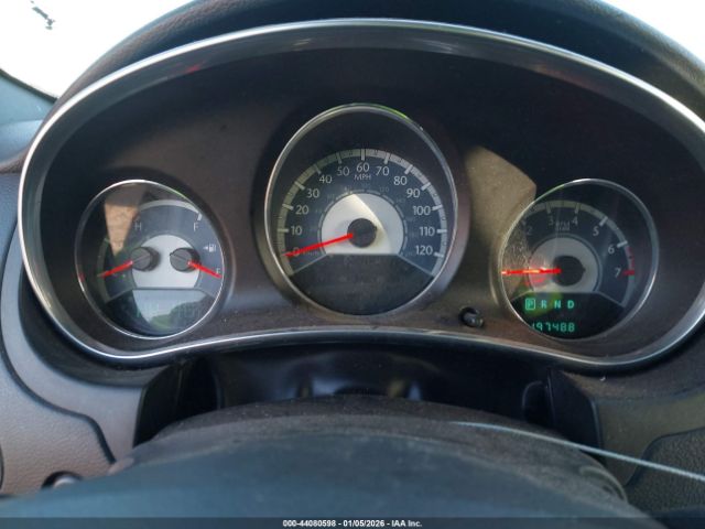 Chrysler 200 Limited Image 4