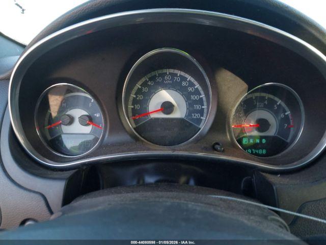 Chrysler 200 Limited Image 4