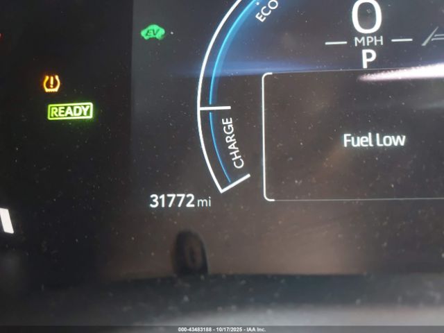 Toyota Camry Se Image 16