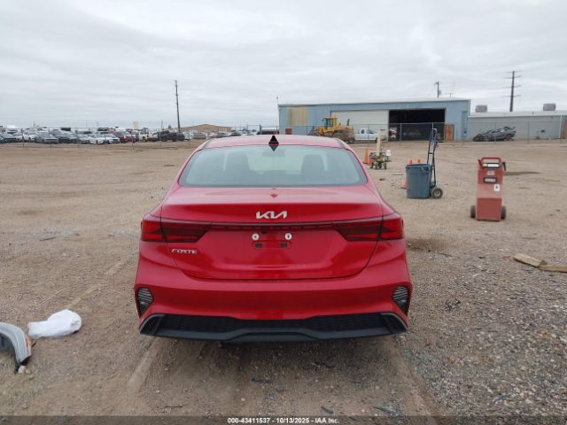 Kia Forte Lxs Image 6