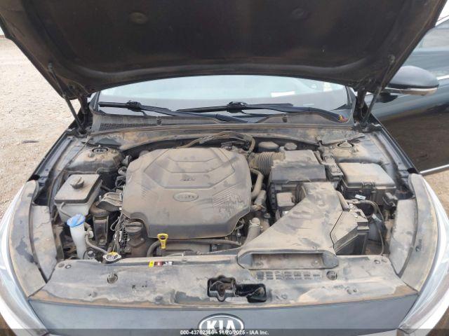 Kia Cadenza Limited Image 6