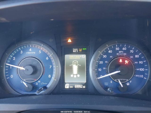 Toyota Sienna Xle Premium 8 Passenger Image 12