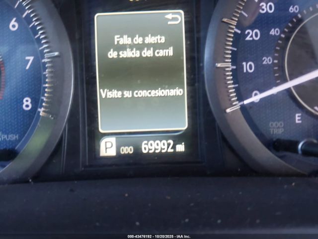 Toyota Sienna Xle Premium 8 Passenger Image 2