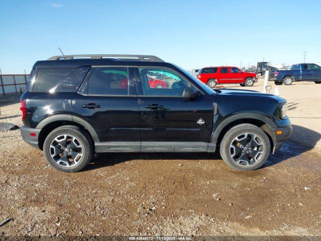 Ford Bronco Outer Banks Image 15