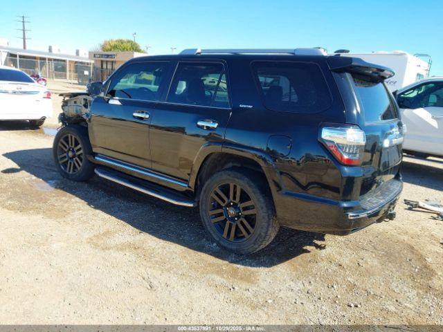 Toyota 4Runner Limited Image 9