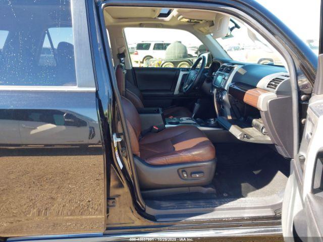 Toyota 4Runner Limited Image 11