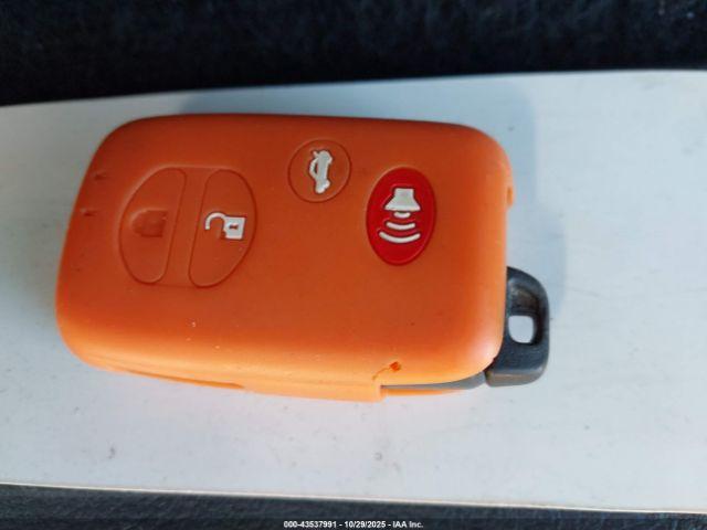 Toyota 4Runner Limited Image 15