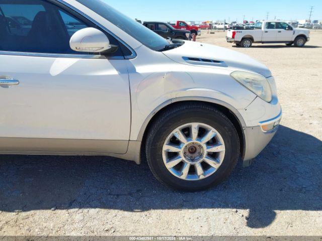 Buick Enclave Leather Image 8