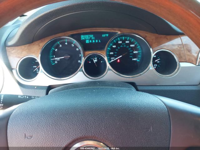 Buick Enclave Leather Image 10