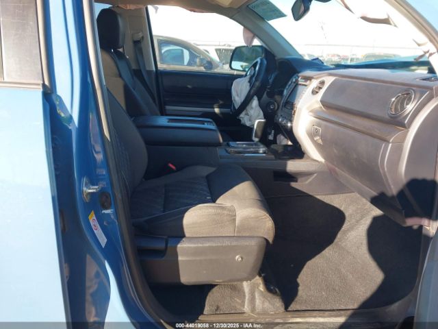 Toyota Tundra Sr5 5.7l V8 Image 9