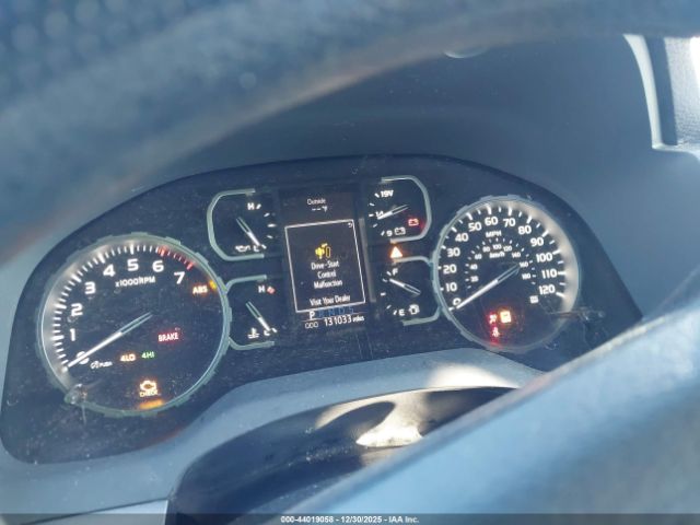 Toyota Tundra Sr5 5.7l V8 Image 4