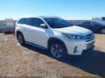  Salvage Toyota Highlander