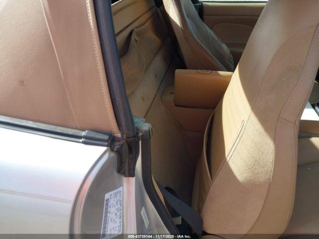 Mazda MX-5 Miata Image 4