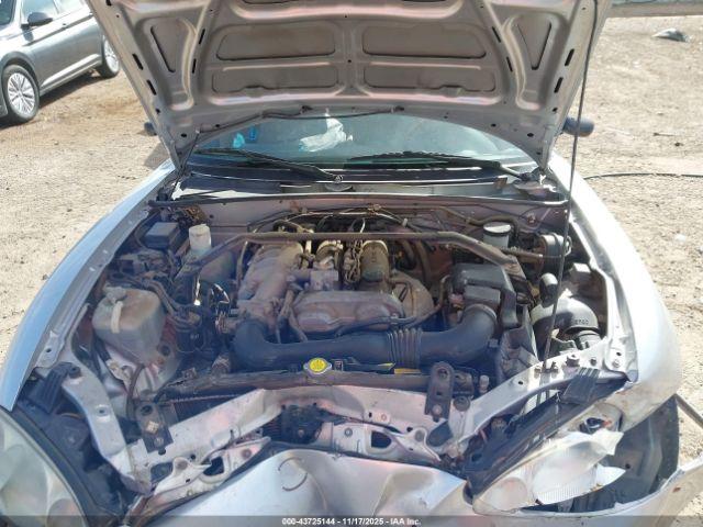 Mazda MX-5 Miata Image 2