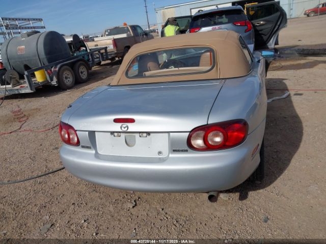 Mazda MX-5 Miata Image 13