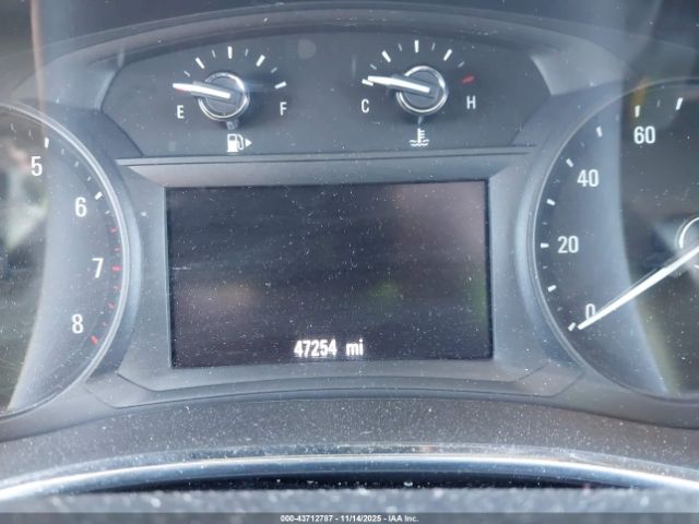 Buick Encore Essence Image 7