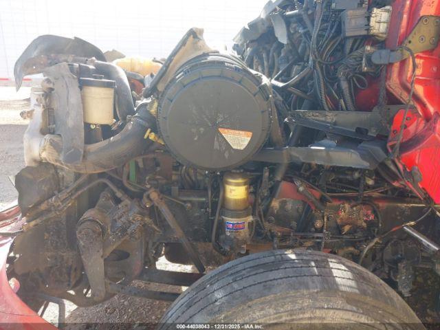 International Prostar+ Image 8